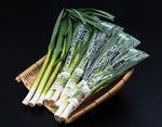 ギャラリーに画像を読み込む、『葉にんにく』千葉県産 M〜2L 約1kg（200g×5束）産地箱 ※冷蔵
